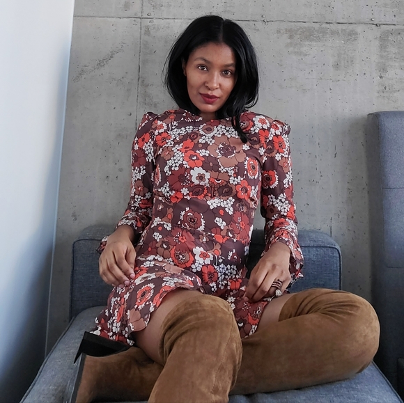 Meet your Posher, Kelly - Picture 1 of 1